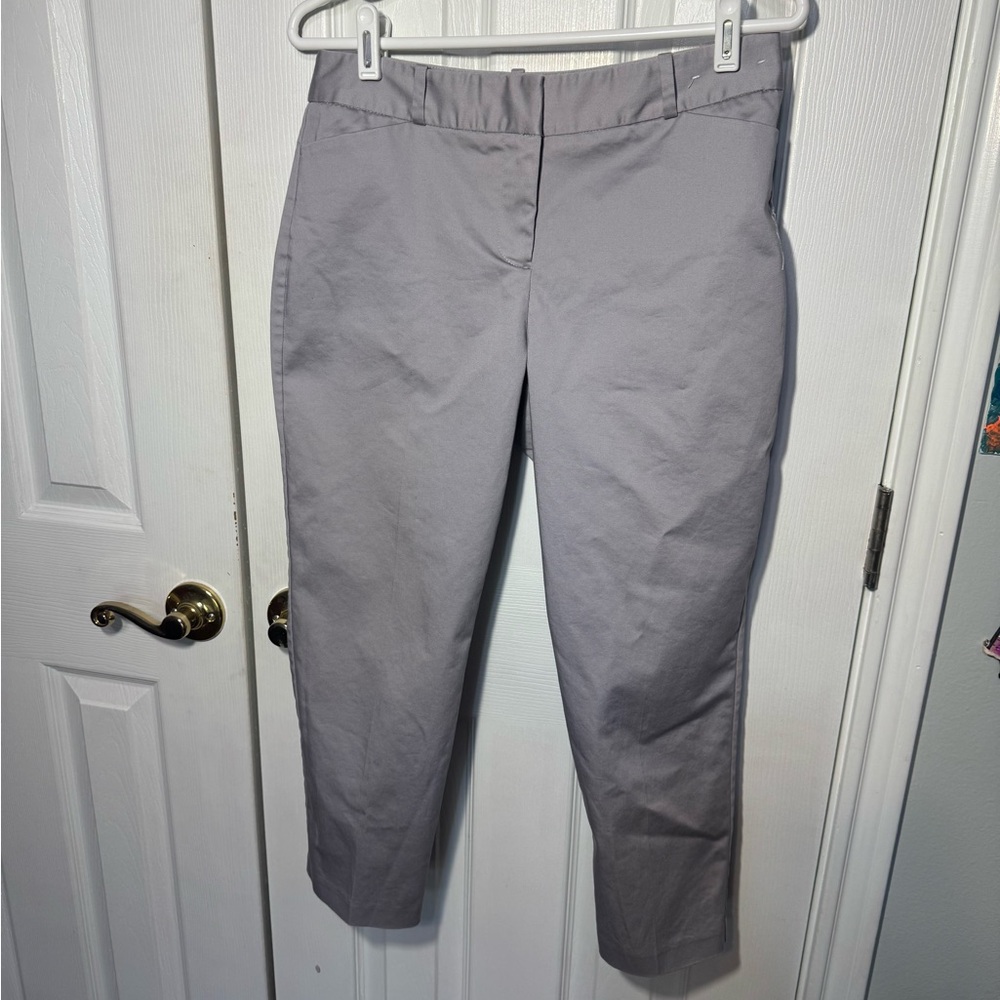 Business Casual Liz Claiborne Women's Gray Cropped Pants, Emma 6P
